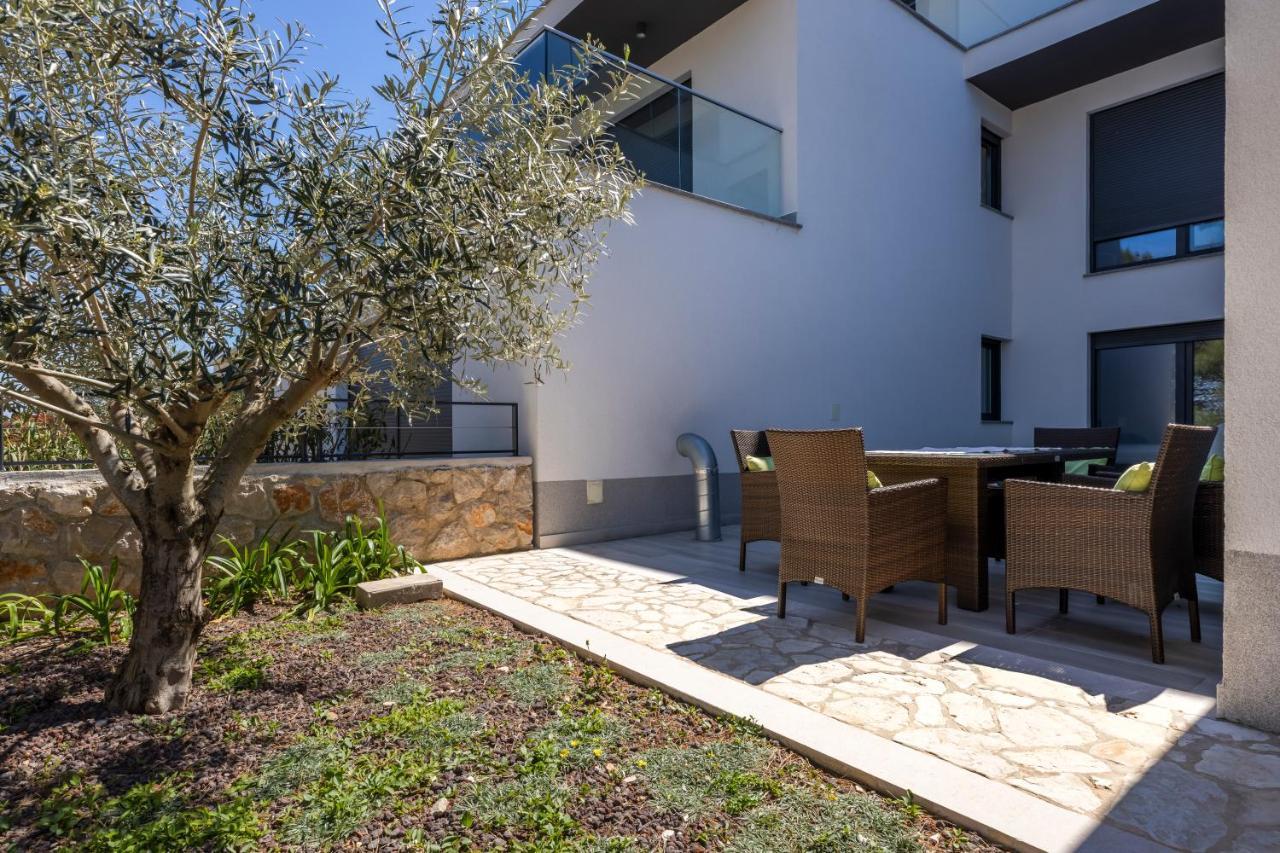 Apartments Olea Mali Lošinj Exterior foto